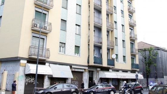 Brescia, tentato omicidio-suicidio: anziano si getta dal balcone e muore, grave sua moglie