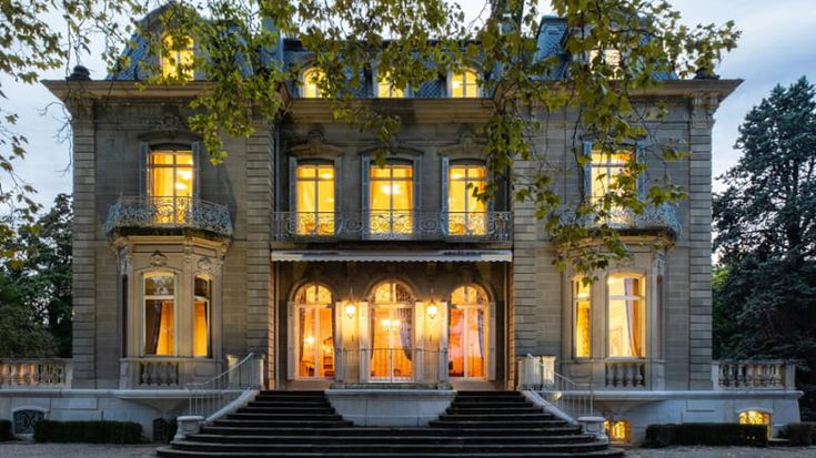 La “villa del disgelo” dove Reagan incontrò Gorbaciov nel 1985 è in vendita per 23 milioni