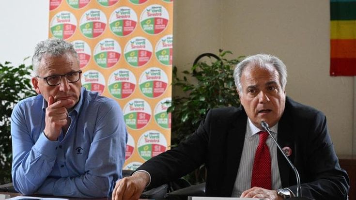 Europee, dimettersi per far eleggere Ilaria Salis? Smeriglio lancia la proposta, i no degli altri candidati Avs Ignazio Marino e Leoluca Orlando
