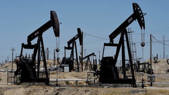 Energia: il presidente americano rilancia il nucleare, il carbone, il petrolio e i gasdotti
