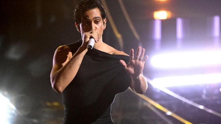 “Com’è profondo il mare”, il testo del duetto di Mahmood con i Tenores di Bitti a Sanremo 2024