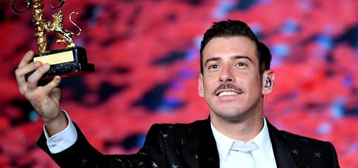 Francesco Gabbani: "Vivere di musica è davvero difficile ma non ho mollato"