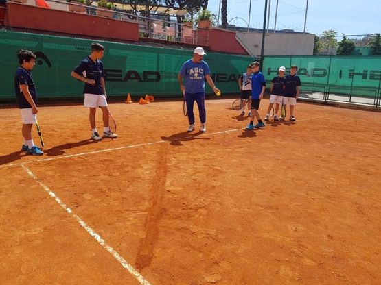 Tennis: l'ex top ten mondiale Emilio Sanchez ospite al Tc Vomero