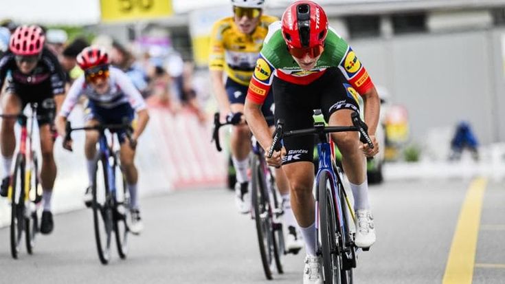 Elisa Longo Borghini la certezza tricolore: 26 km da sola per il quinto titolo italiano. E ora Giro d’Italia e Parigi