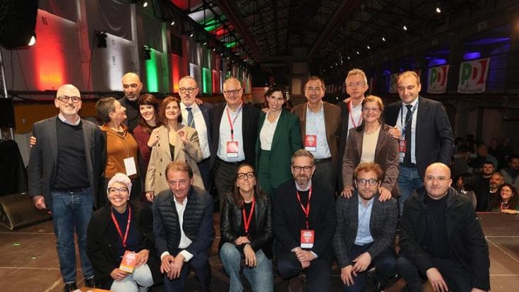 Schlein si blinda con i sindaci: alleati fuori dal palazzo contro le correnti del Pd
