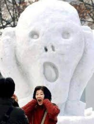 Freddo ''d'autore'': il pupazzo di neve &egrave; creativo