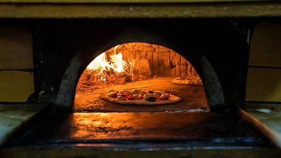 La pizza sfonda in Giappone: a Osaka apre la prima scuola per pizzaioli del Sol Levante