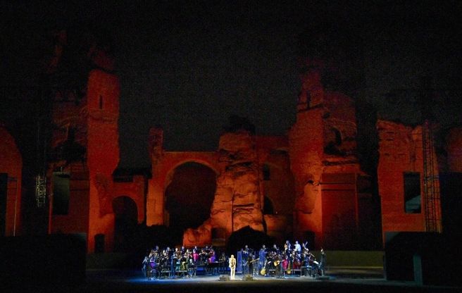 De Gregori conquista Caracalla in versione sinfonica