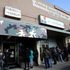 Gli americani in fila per comprare armi. Ora temono le rivolte