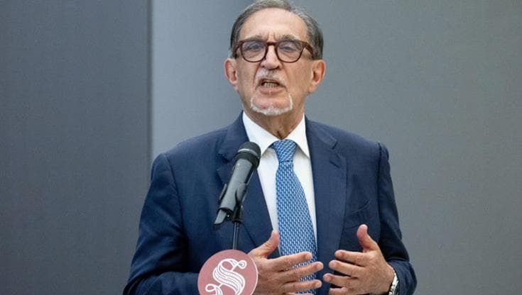 Bignami ricorda il padre con la voce di Almirante in Comune, La Russa loda “il camerata”
