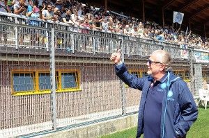 "Il Comune mi venda lo stadio":<br />la proposta di De Laurentiis 