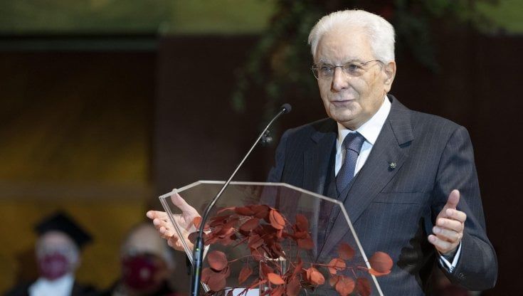 Mattarella e i giovani. Premia 30 alfieri: dal bambino che lotta per l'energia sostenibile al ragazzino che ha salvato la vita all'amico