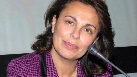 La senatrice Sandra Lonardo  chiede le dimissioni del presidente della Commissione Antimafia Nicola Morra
