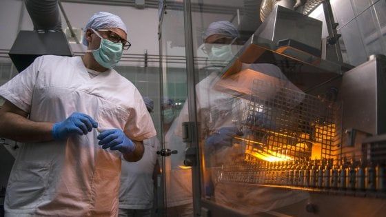 Coronavirus in Emilia-Romagna: oggi 95 morti e 412 casi in più. "Forte calo, aspettiamo conferme"
