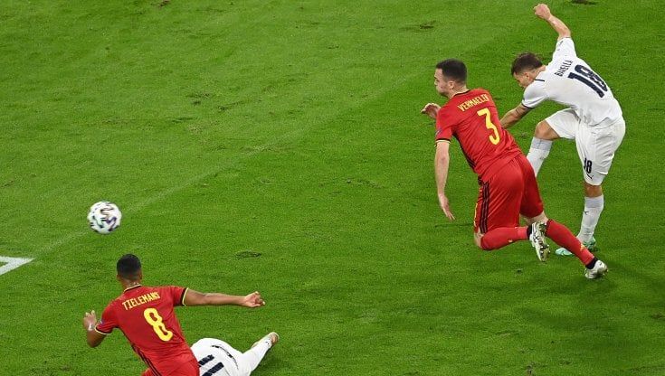 Barella: "Sono cresciuto studiando Xavi e Iniesta, so come si batte la Spagna"