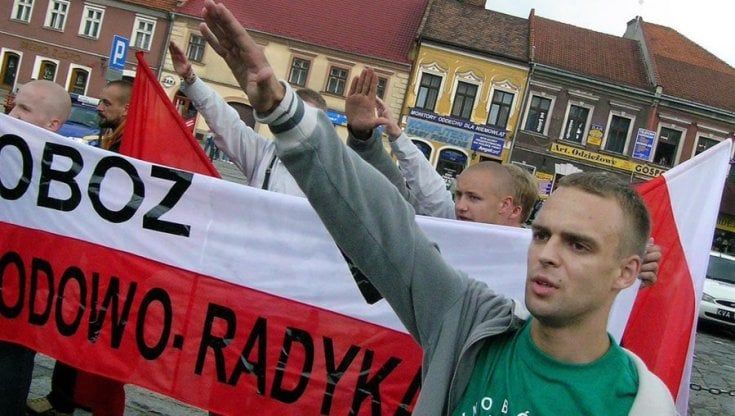 Polonia, un neonazista alla guida dell'istituto storico. La protesta di Israele