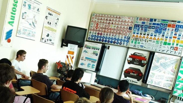 Patenti speciali, sei mesi per la visita l’Aci può dare un permesso provvisorio