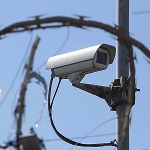 L'Isis fa paura, ma a Bologna funziona una telecamera su quattro