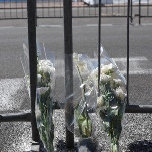 Nizza, "Noi barricati dentro il ristorante, fuori urlavano è una bomba"