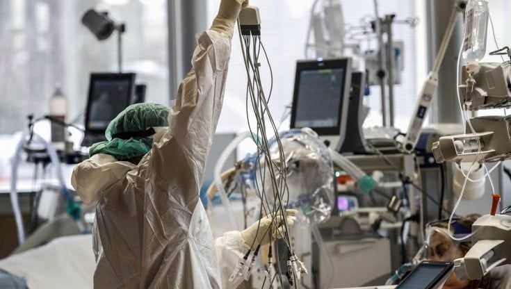 Coronavirus, nel Lazio le terapie intensive scendono sotto il 30%