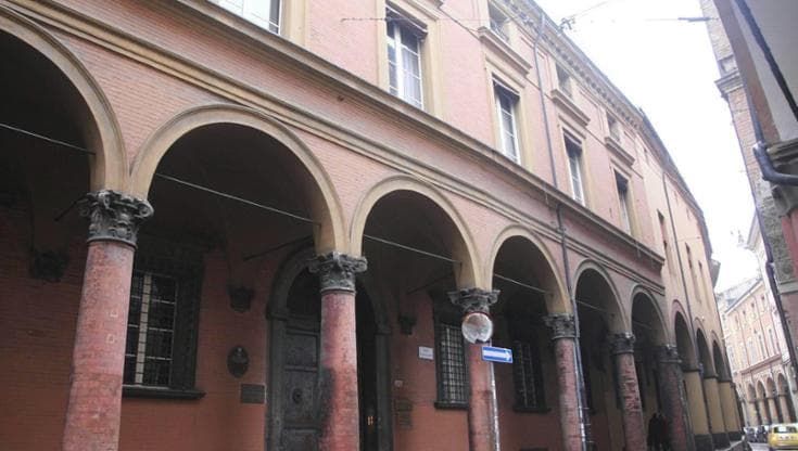 "Non vendiamo agli stranieri”: a un imprenditore negato l’acquisto di un immobile a Bologna