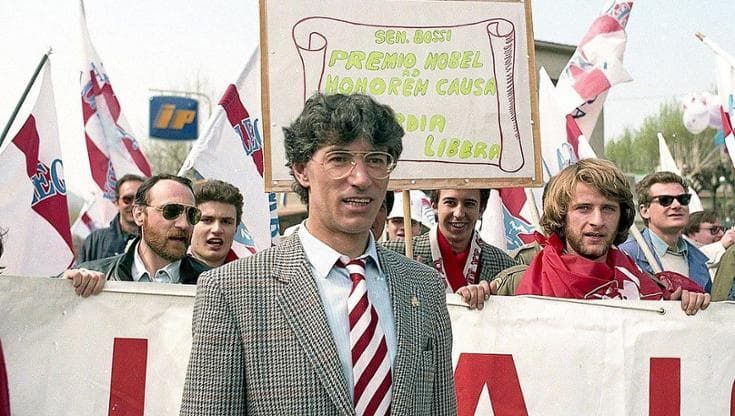 Dall’elogio della polenta al patto della sardina: Umberto Bossi e il cibo come identità politica