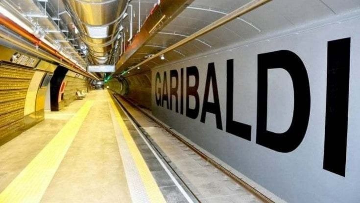 Napoli, Linea 1 ferma per 4 ore per prove dalle 9.15 alle 13.15