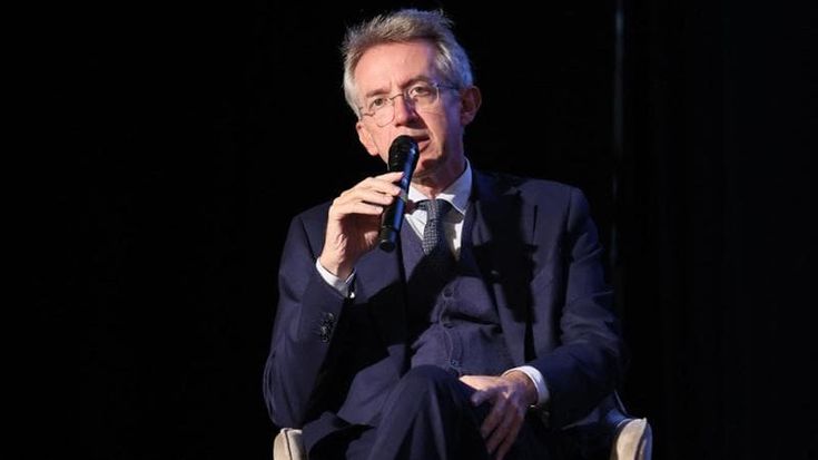 Manfredi “Il mio 2026: Bagnoli, Linea 6 e traffico. Macciardi? Non lo capisco”