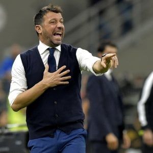 Parma, D'Aversa: ''C'è rammarico, ma ottimo pareggio''