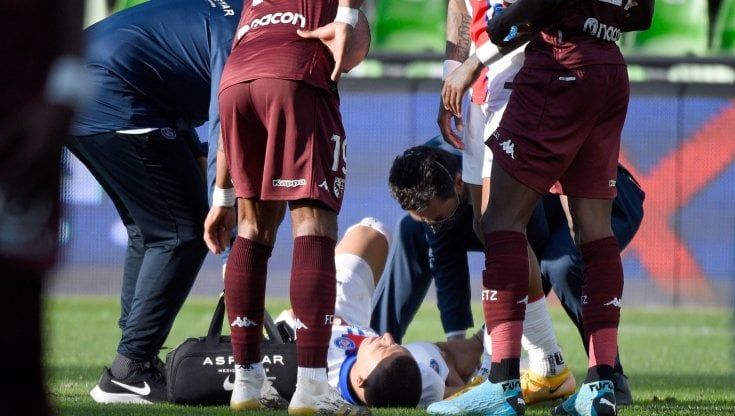 Ligue 1, il Psg passa a Metz e vola in vetta ma è in ansia per Mbappé