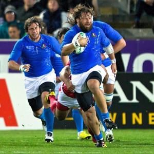 Rugby: deficit, umiliazioni e una sede maestosa