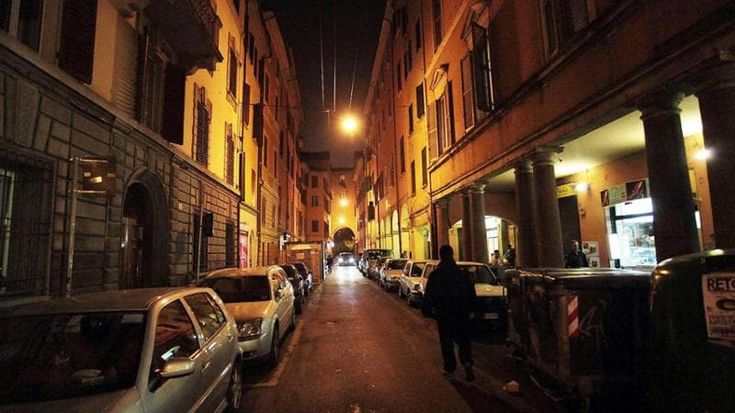 Emily Clancy, vicesindaca di Bologna: “Spazi aperti di notte e più illuminazione per contrastare la violenza di genere”