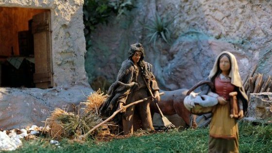 Musumeci: "Un presepe in ogni scuola"