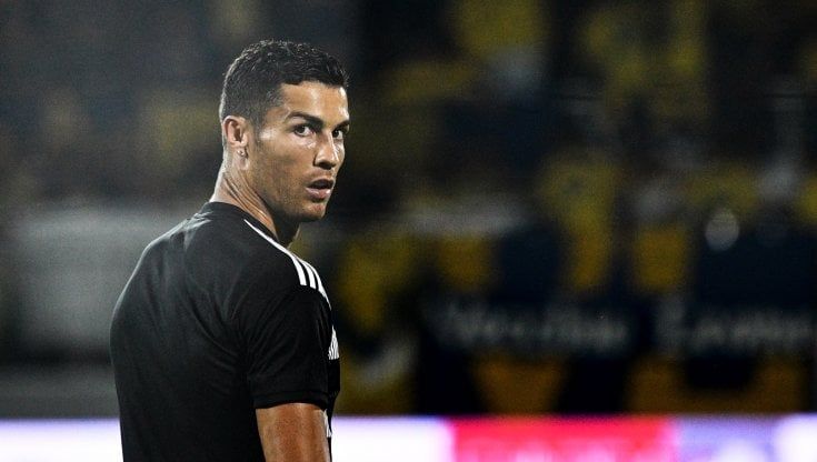 Cristiano Ronaldo vuole andare via: ha chiesto allo United di valutare le offerte