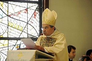 Caffarra a Sant'Agostino"Lavoro, aiutare i giovani"