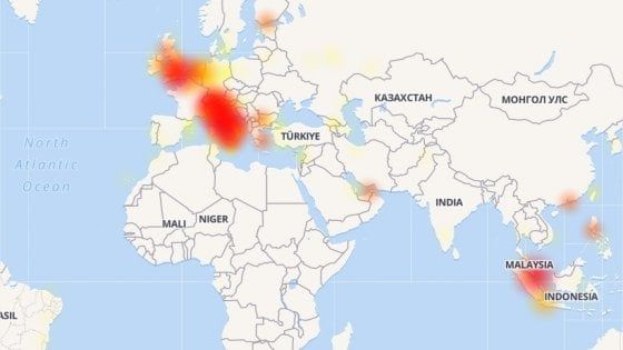 Facebook, Instagram e WhatsApp Down, malfunzionamento in Europa 