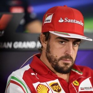 F1, Alonso corre per Bianchi: "Siamo sotto choc, dedichiamogli un buon risultato"