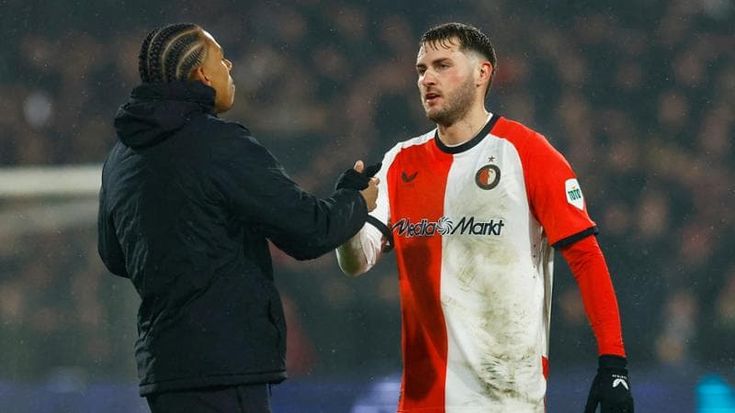 Calciomercato, Milan sempre più vicino a Gimenez: il Feyenoord abbassa il prezzo