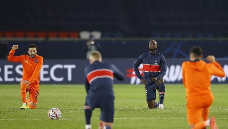 Razzismo in Psg-Basaksehir, Demba Ba e Coltescu si sono parlati: "Non doveva usare la parola nero"