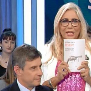 Libro su Togliatti, Venier saluta Pallante. "Solo un gesto per una persona anziana". Pd all'attacco 