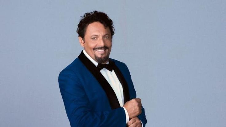Enrico Brignano, risate e ricordi sulla Simca 1100