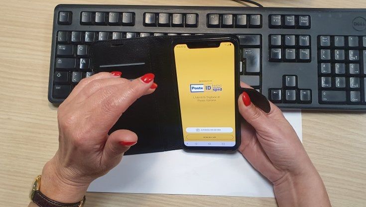 Spid per avere il cashback e fascicolo online: la pandemia spinge la Milano digitale