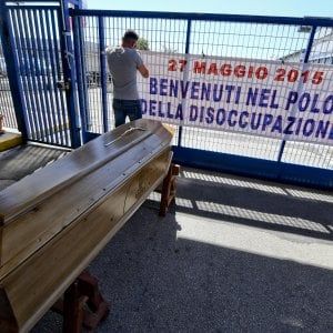 Fuga di lavoratori dall'Italia: dal 2008 "persi" 800mila residenti