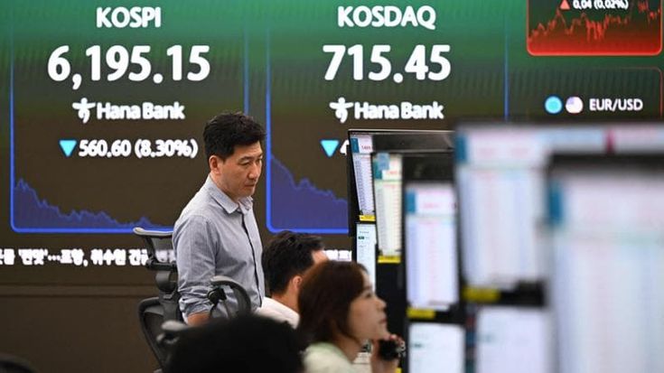 Le Borse oggi, 28 luglio. Paura IA, in Asia è fuga dal tech. Petrolio, continua il ribasso