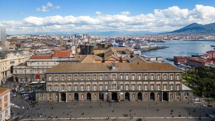 Gianrico Carofiglio: “A Napoli verrei a vivere, che emozione entrare a Cappella Sansevero”