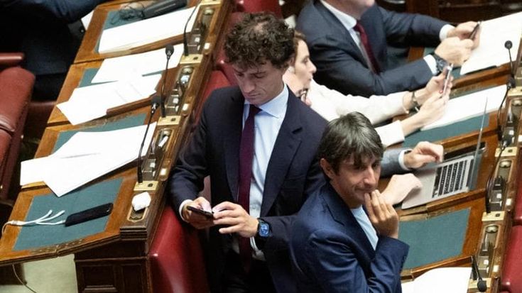 Le finte preferenze dell’emendamento FdI e l’escamotage fallito di Meloni