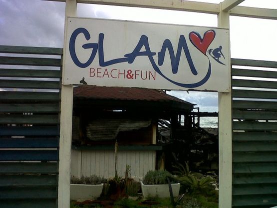 Ostia, un altro incendio doloso<br />bruciato il chiosco Glam