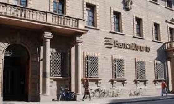 Governo studia un fondo da 100 milioni per i risparmiatori