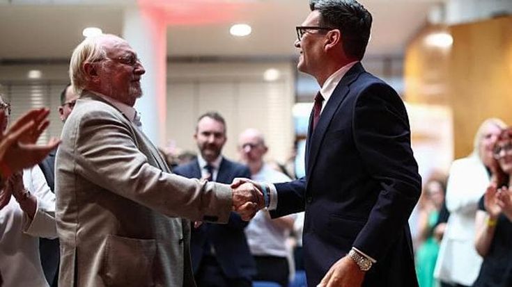 Lord Kinnock: “Andy Burnham’s objective is to join the EU again"