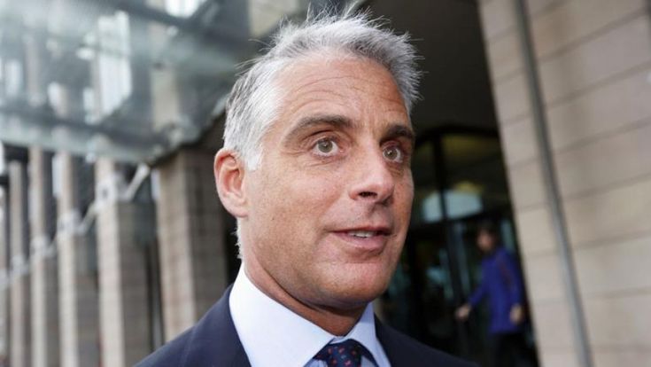 Il Santander fa marcia indietro e Orcel scatena la guerra legale 